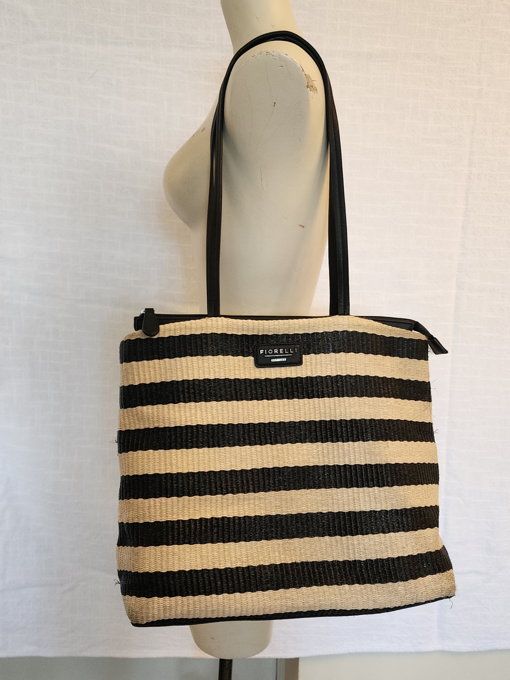 Fiorelli  Zip Tote Black/Natural Hemp Stripe W/ Leatherette Straps & Bottom A431